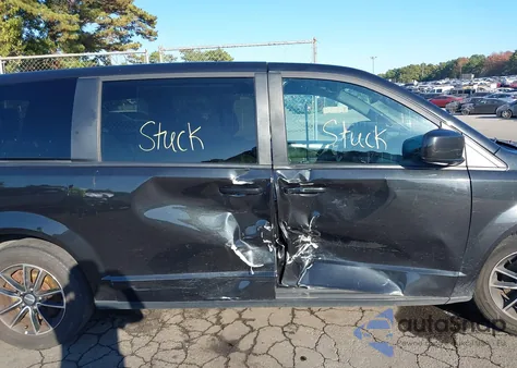 2018 Dodge Grand Caravan Gt из США, поврежденный, VIN 2C4RDGEG3JR165798